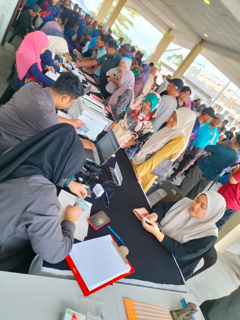 PROGRAM PENDAFTARAN PEMILIH (OUTREACH)