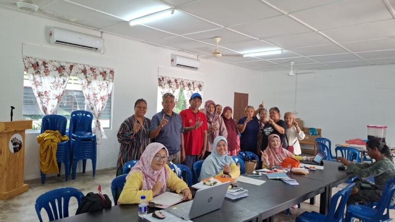 Kaunter Pendaftaran Pemilih (OUTREACH) di Kampung Alur Beruang, Kuantan
