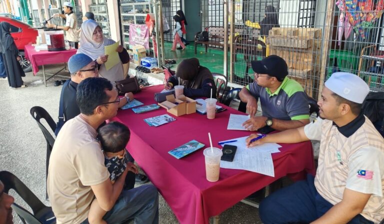 Program Outreach Pertukaran Alamat Tempat Mengundi Di Halaman Meru Permai