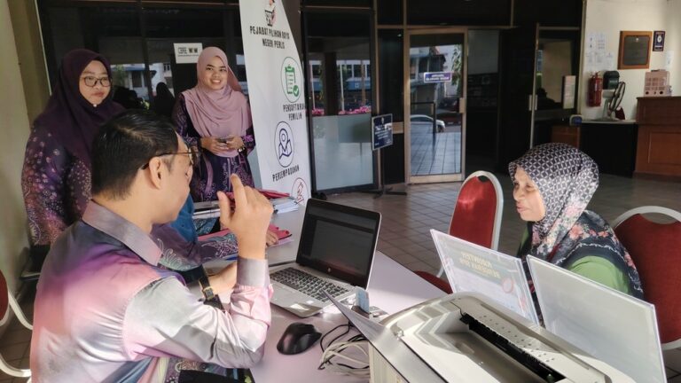 Program Kaunter Bergerak SPR (Outreach)